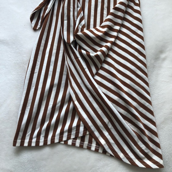 Striped Mini Summer Dress - Picture 2 of 8